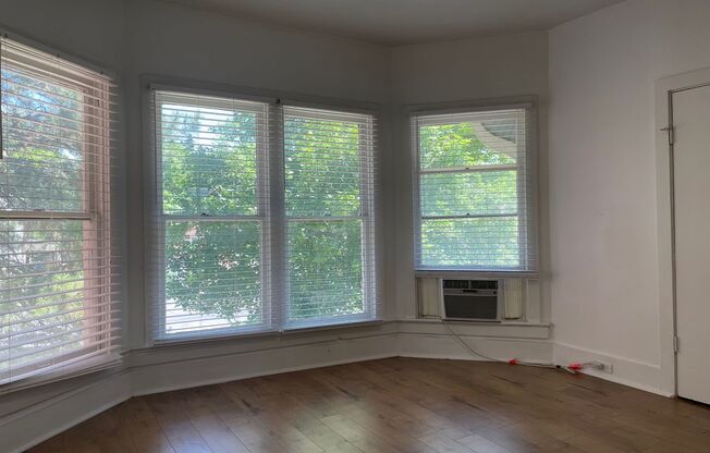 1 bed, 1 bath, $1,299, Unit 726 - 07