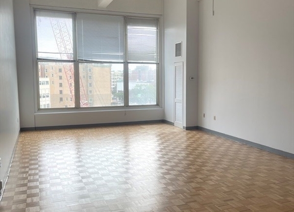 Studio, 1 bath, 620 sqft, $2,700, Unit 407