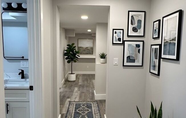 2 beds, 1 bath, 850 sqft, $2,495, Unit 90 Win #B