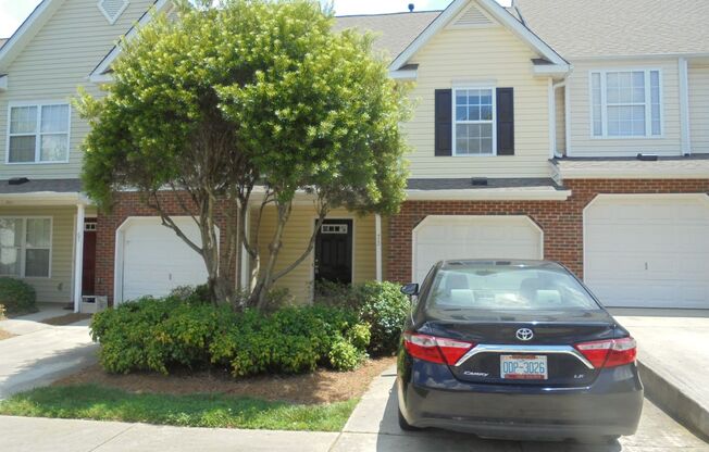 Townhouse with 2 bedrooms, 2.5 Baths, and Single Car Garage