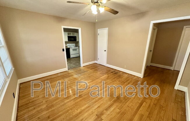 634 HOLLAND CIR