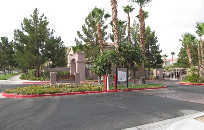 2 beds, 2.5 baths, $1,775, Unit # 1012