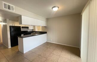 Charming 2 Bed, 2 Bath Apartment in Las Vegas