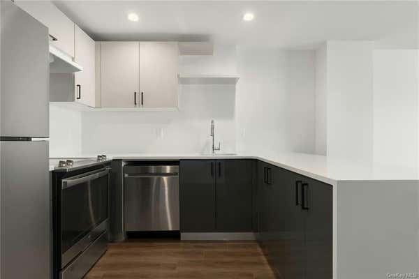 1 bed, 1 bath, 481 sqft, $2,575, Unit 5D