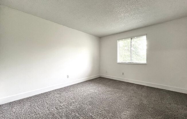 2 beds, 1 bath, 803 sqft, $1,545, Unit 145