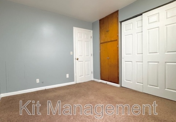 2241 W LASKEY RD