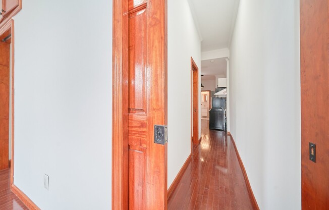 2 beds, 1 bath, $4,625, Unit 5B