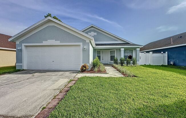 Remodeled Home in Regency Place, Davenport