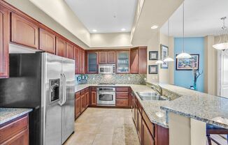 2 beds, 2 baths, $2,095