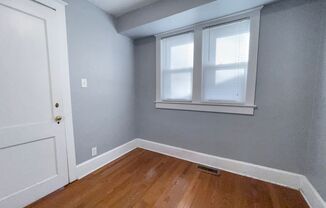 2 beds, 1 bath, $1,200