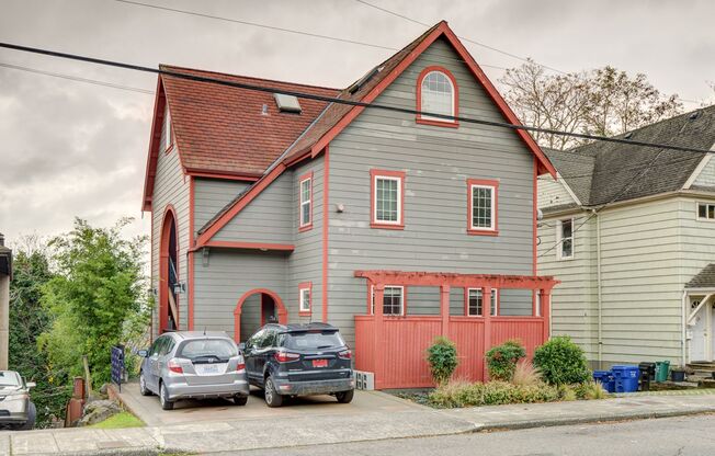 1524 14th Ave S