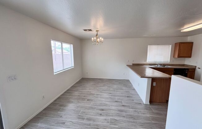 5 bedroom + Large LOFT 3 full bathrooms!
