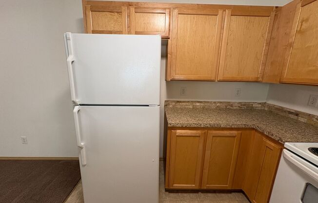 2 beds, 2 baths, 1,018 sqft, $1,450, Unit 354-2029