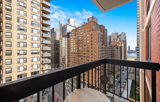 1 bed, 1 bath, 542 sqft, $3,500, Unit 12D