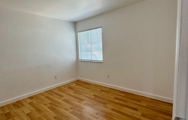 4 beds, 2 baths, 1,407 sqft, $2,575, Unit 092