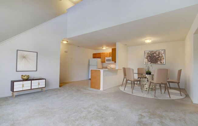 2 beds, 2 baths, 1,092 sqft, $2,500, Unit 1413