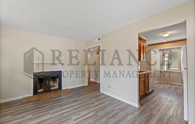 1753 WOODROW CT