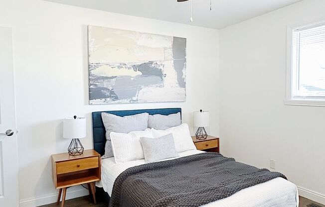 2 beds, 2 baths, 1,300 sqft, $1,299, Unit 3011