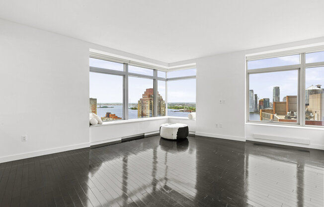 1 bed, 1 bath, 799 sqft, $6,300, Unit 35A