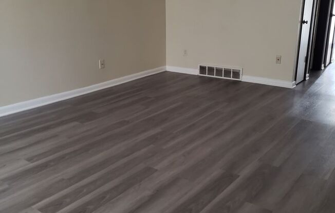 6032 W. Port Ave Milwaukee- 2 Bedroom Condo