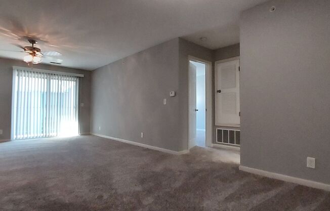 2 beds, 2 baths, 1,142 sqft, $1,360, Unit 31-202