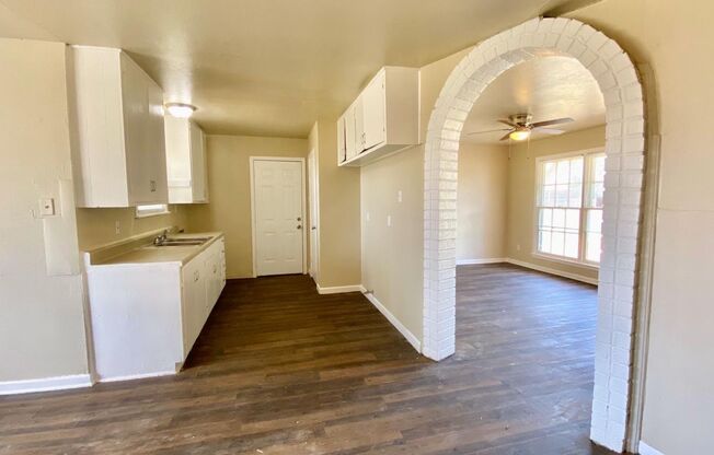 $0 First Month's Rent / $0 Deposit at Move-in