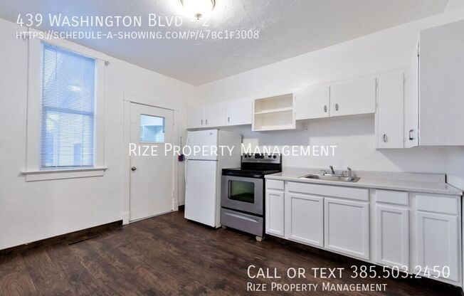 439 WASHINGTON BLVD