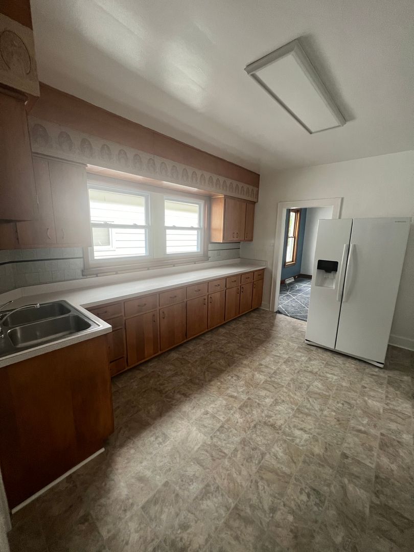 Remodeled Downtown 4 Bedroom House