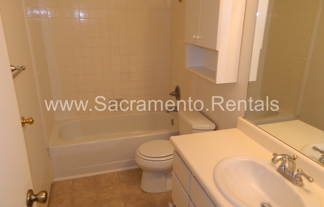 2 beds, 1 bath, $1,495, Unit # 85