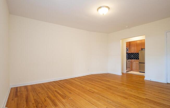 Studio, 1 bath, $2,895, Unit 4-C