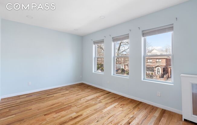 2773 BEDFORD AVE