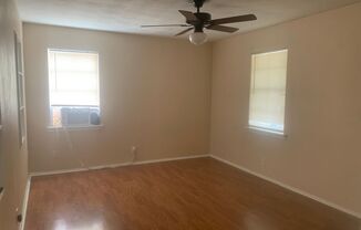 3 beds, 2 baths, $1,700