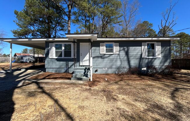 Cozy 2/1 House in Armuchee- $1,195