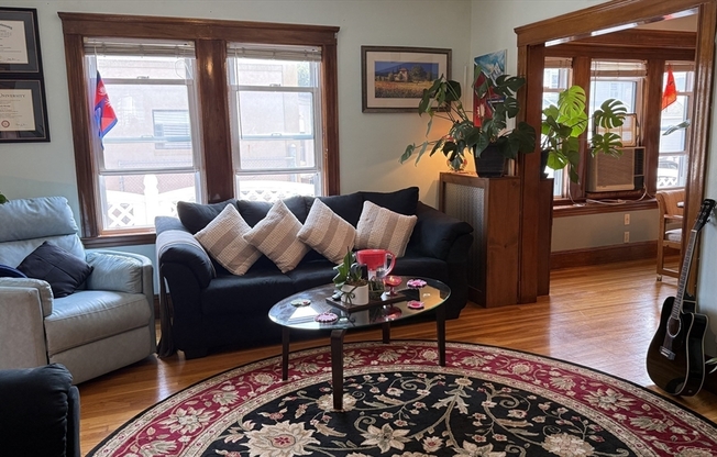 215 SYLVAN