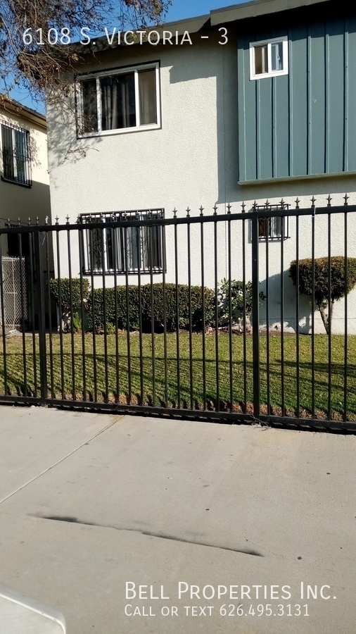 6108 S VICTORIA