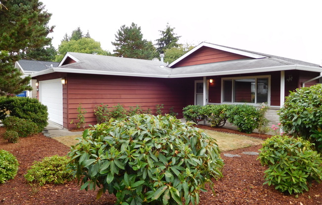 CHARMING RAMBLER ON CORNER LOT