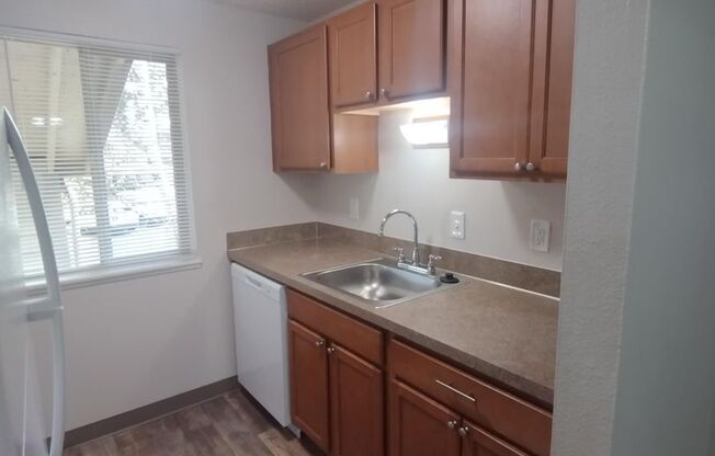 2 beds, 1 bath, 776 sqft, $1,500, Unit 092