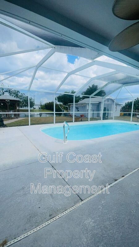 631 PALMETTO DR