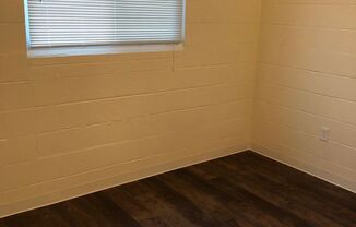 1 bed, 1 bath, 450 sqft, $1,195, Unit 121