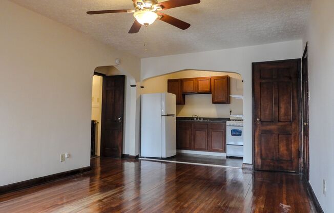 1514 E. Long Street — Woodland Park Apartments, Columbus, OH