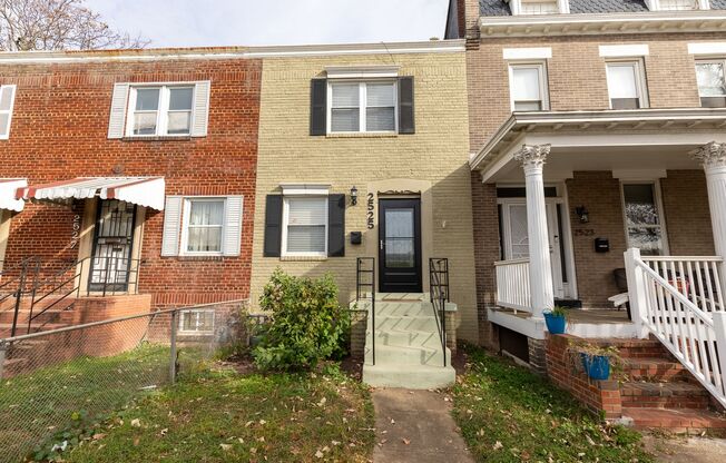 Two Bedroom Row House in near McMillan Park