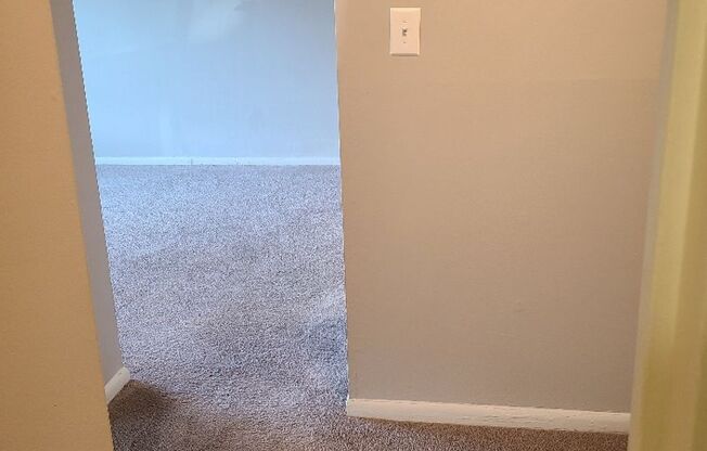 1 bed, 1 bath, 550 sqft, $1,345, Unit 117