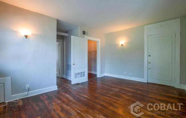 678 SOMERSET TERRACE 1