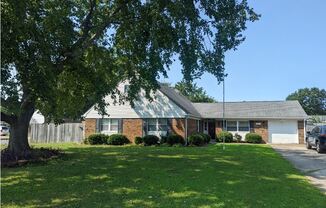 813 Cavesson Court