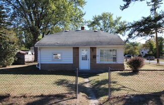 3 beds, 1 bath, $1,295