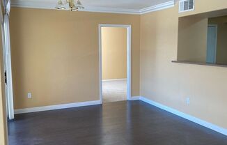 2 beds, 2 baths, $1,400