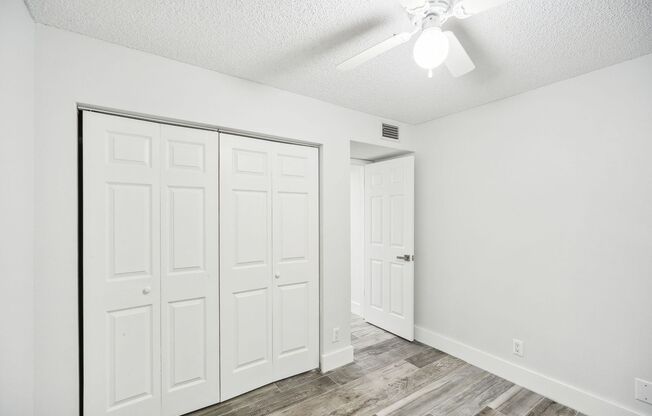 3 beds, 2 baths, 1,108 sqft, $2,150, Unit 1806