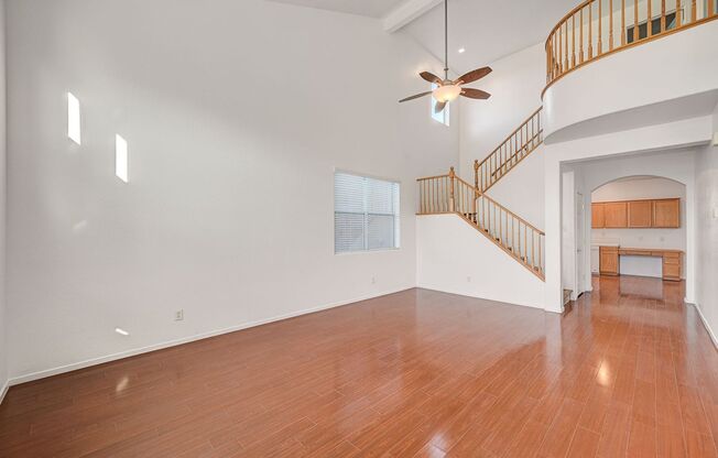 Stunning 4 Bed 2.5 Bath!