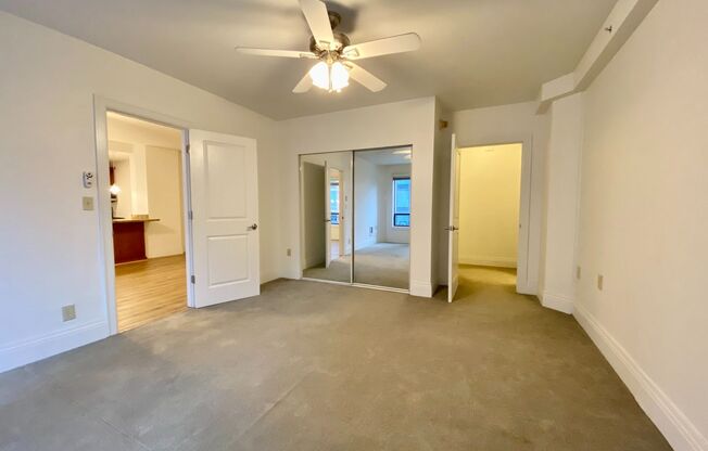 1 bed, 2 baths, 692 sqft, $2,295, Unit 0512