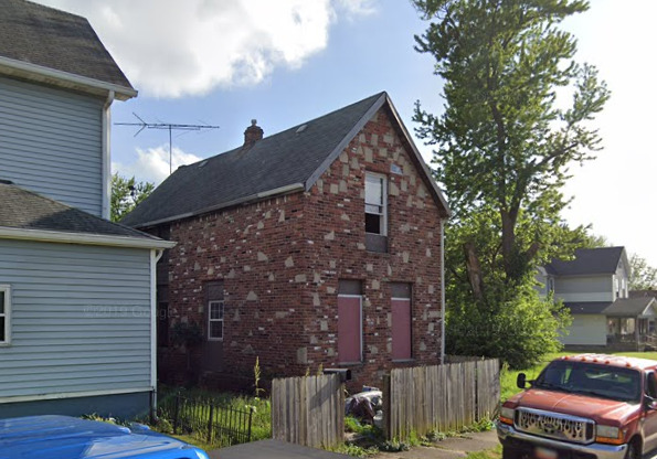 145 W MORRIS ST
